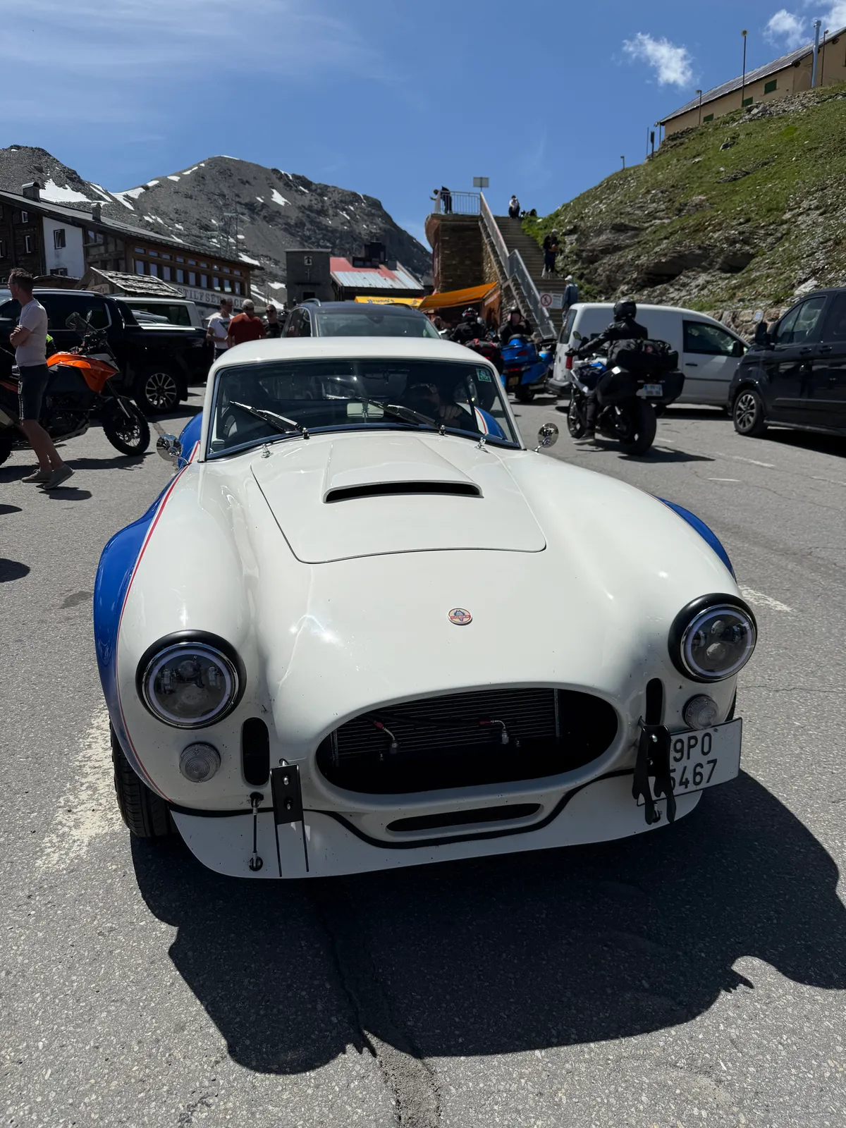 Shelby Cobra na cestách – foto 11