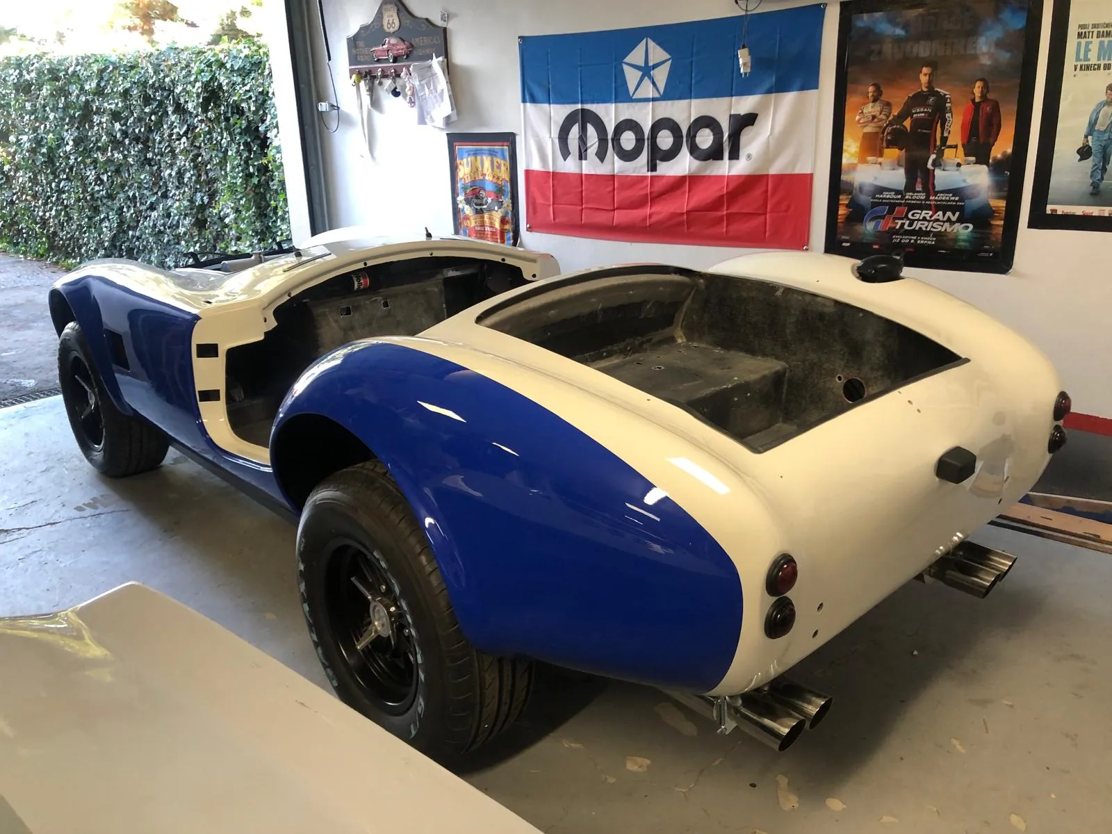 Stavba Shelby Cobra Limited Edition – foto 2